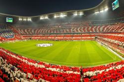 开云体育登录-德甲争冠战焦点战，拜仁多特上演巅峰对决，76人式碾压会否重演？