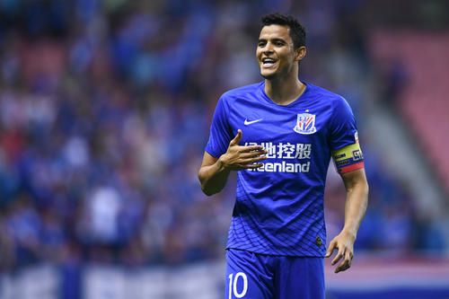 东京与上海足球对决成为焦点 东京与上海足球对决成为焦点