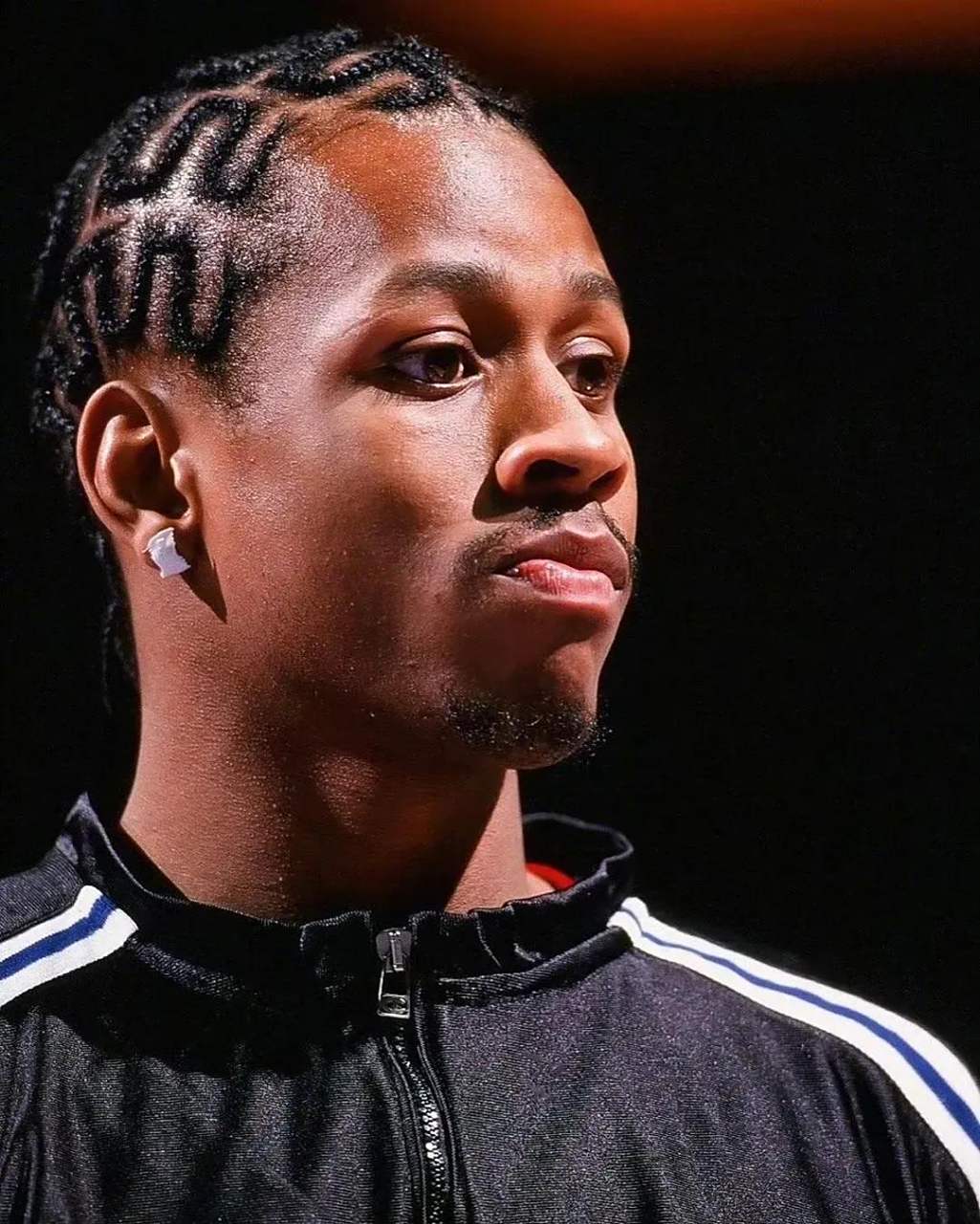 篮球先锋艾弗森将再战球场,重拾篮坛精神的简单介绍 篮球先锋艾弗森将再战球场,重拾篮坛精神的简单介绍