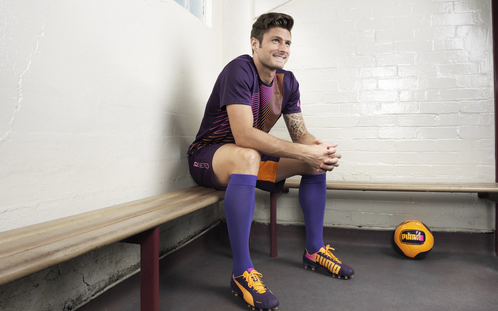 年度焦点之战之夜，蒂亚戈主宰比赛走向