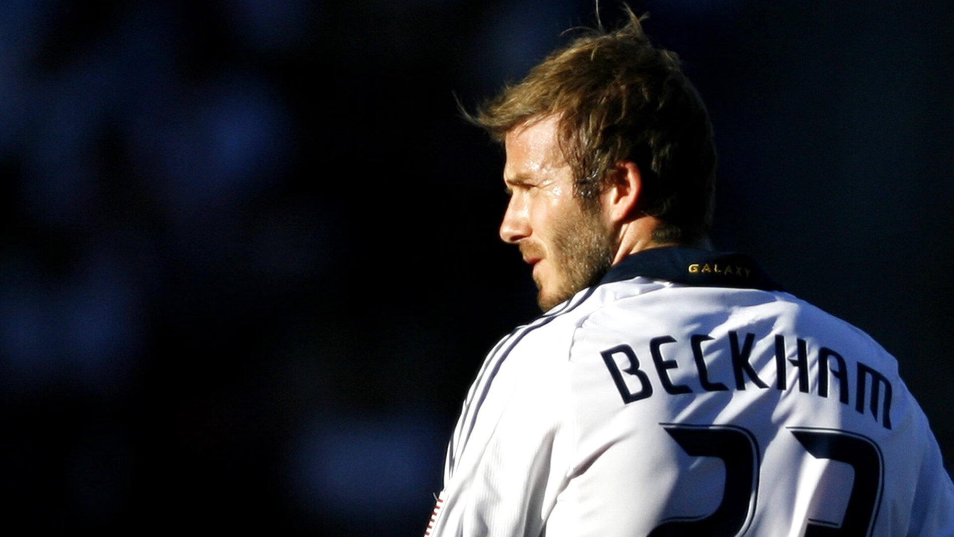 南半球奇迹，新西兰争冠战末节逆袭，莫德里奇传奇时刻接管比赛